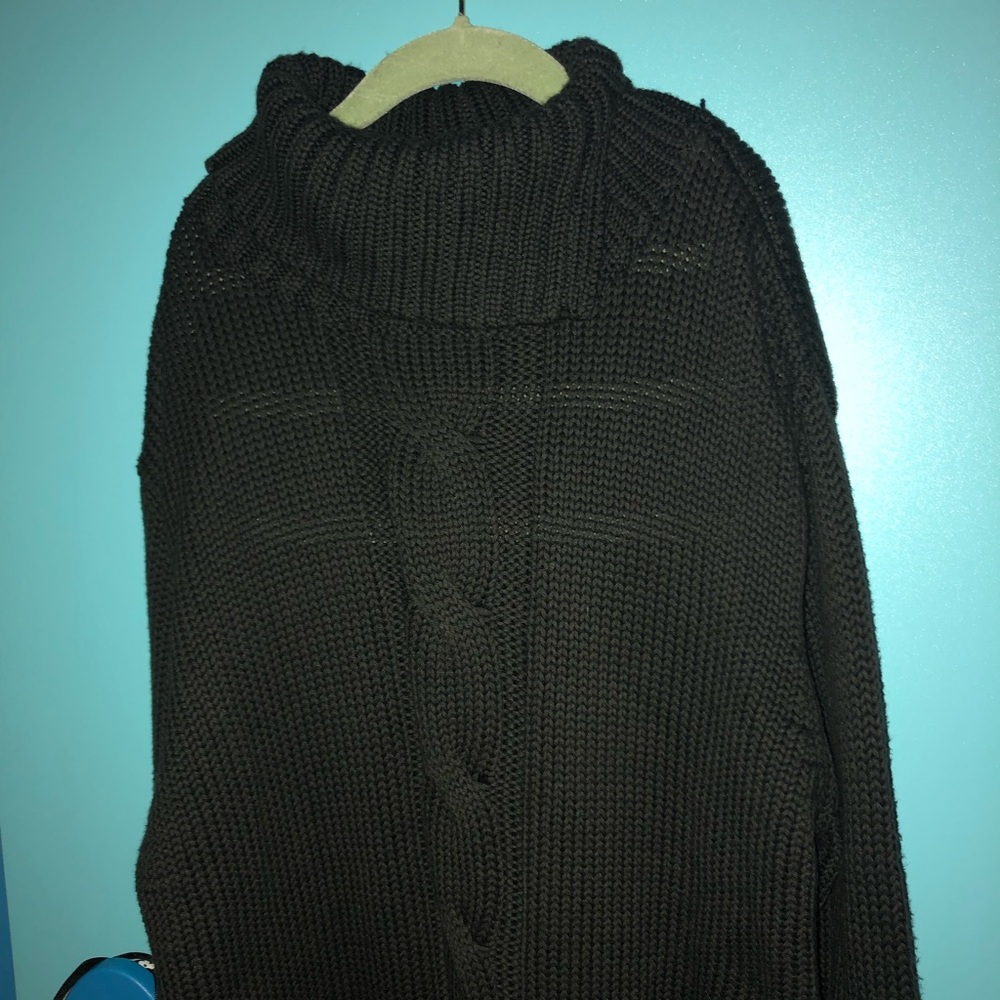 Vintage Black Cable Knit Sweater